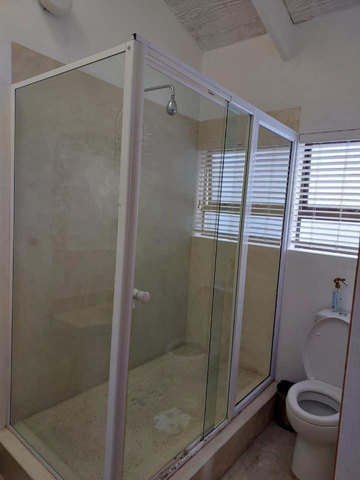 Osler Place Self-Catering 斯特尔拜 外观 照片